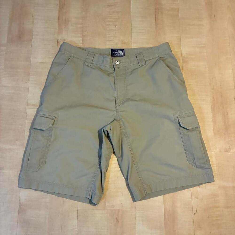 The North Face Ripstop Nylon Cargo Shorts Beige Mens 34 Regular